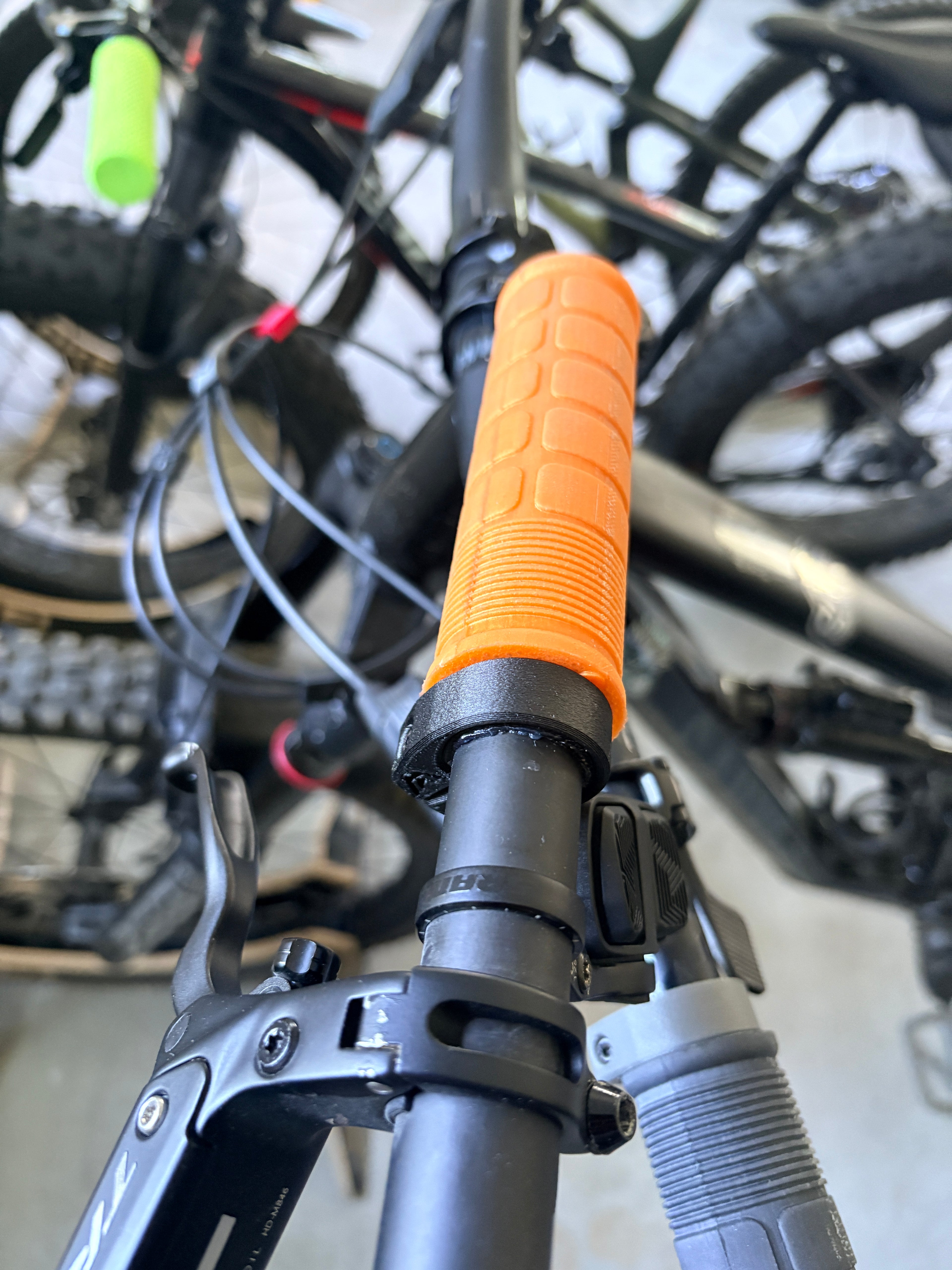 34mm MTB AirGRIPS Silicone Ridge (Gummy Silicone)