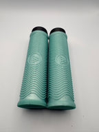 34mm MTB AirGRIPS Silicone Wave (Gummy Silicone)