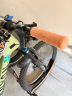 32mm MTB AirGRIPS Silicone Maze (Gummy Silicone)